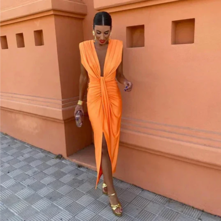 Celia - Elegant Pleated Dress